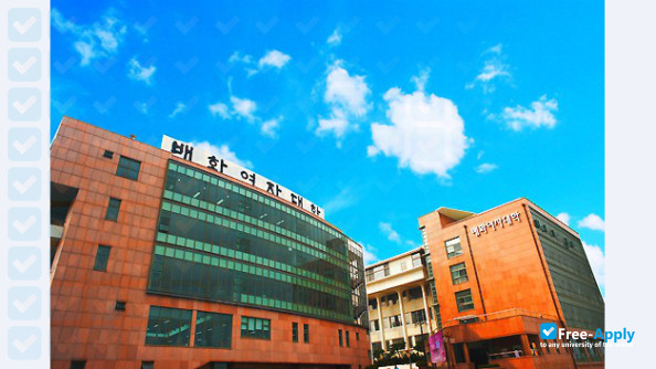 Foto de la Baehwa Women's University #5