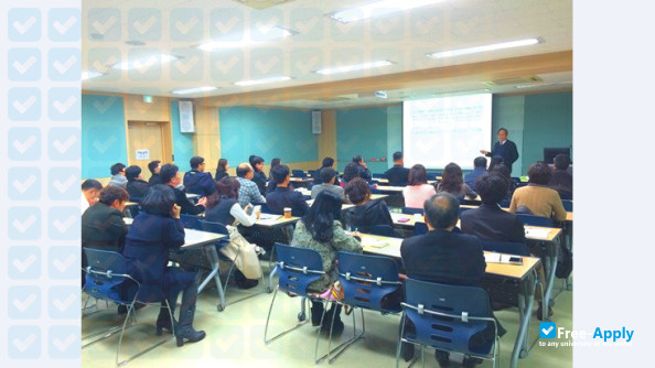 Foto de la Changwon Moonsung University #2