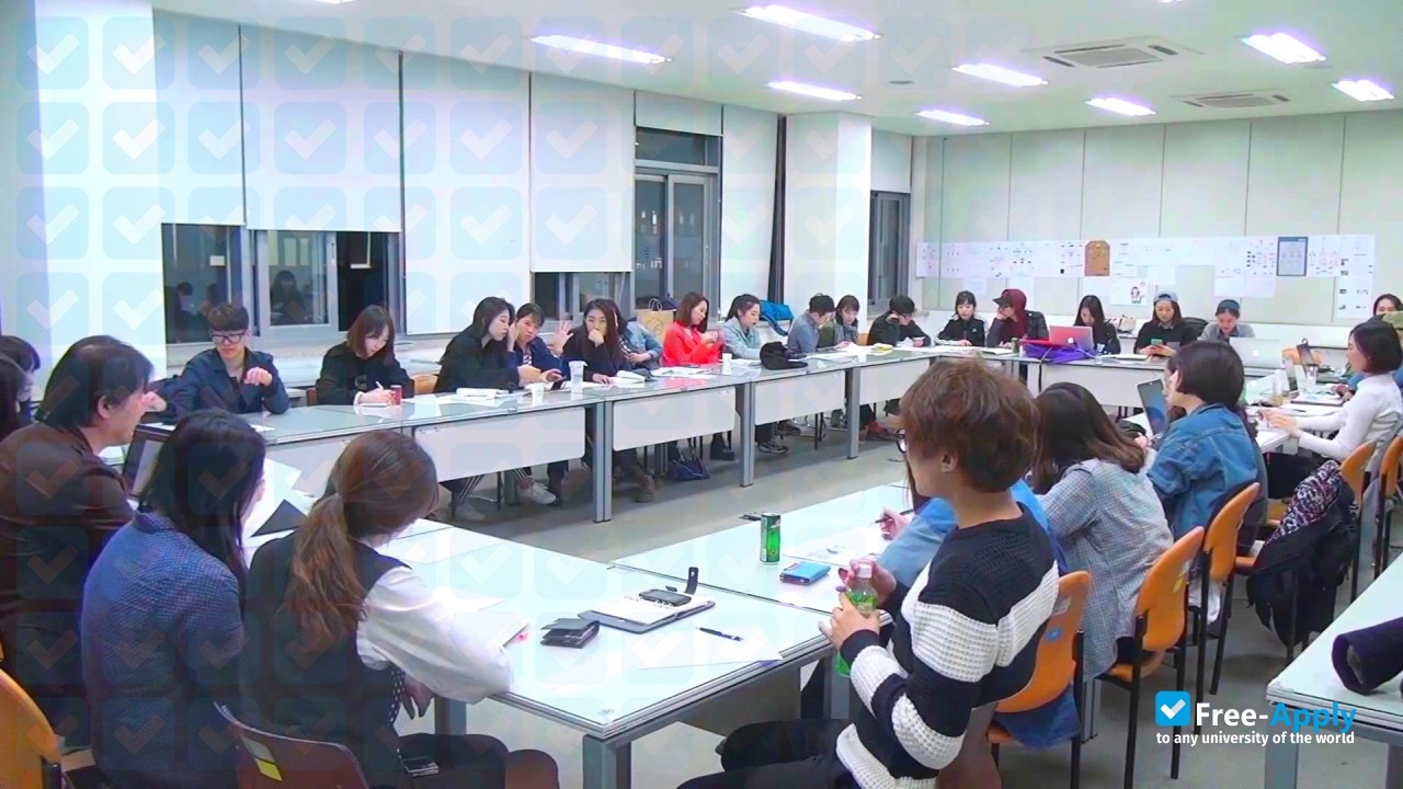 Cheongju University photo #2