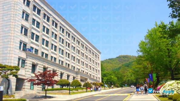 Cheongju University photo #6