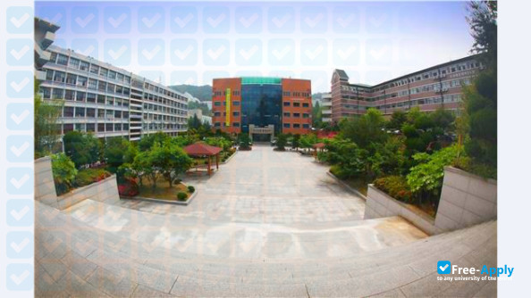 Foto de la Chosun College of Science & Technology #6