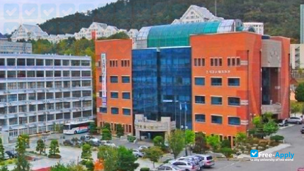 Foto de la Chosun College of Science & Technology #2