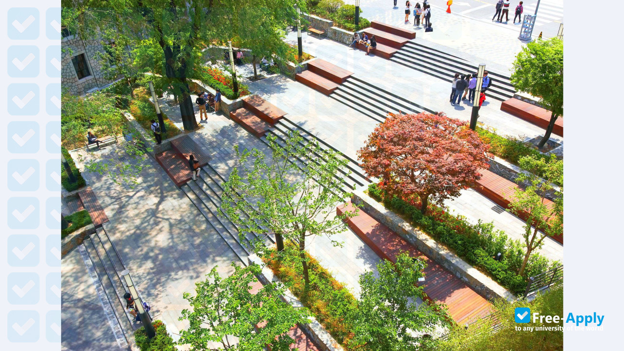 Chung Ang University photo #4