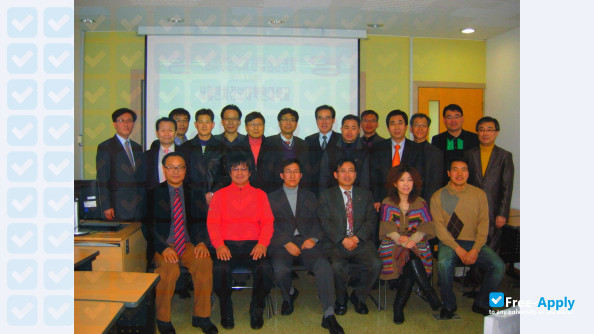 Photo de l’Seoul University of Venture & Information #6