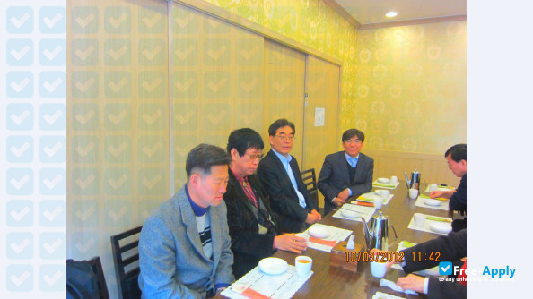 Photo de l’Seoul University of Venture & Information #1