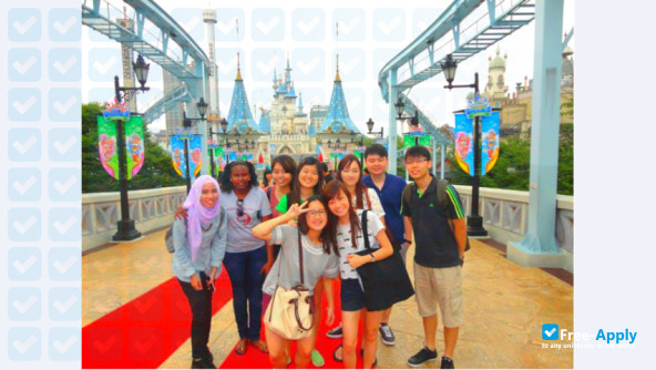 Photo de l’International University of Korea #5