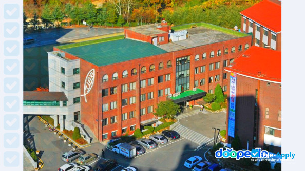 Foto de la Kwangshin University #6