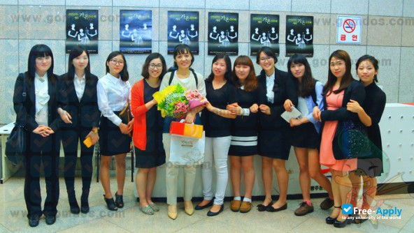 Foto de la Kwangshin University #5