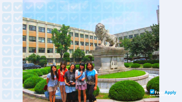 Kyung Hee University photo
