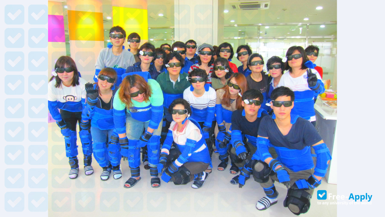 Suwon Science College photo #3