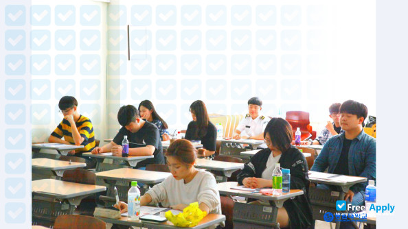 Tongwon College photo #4