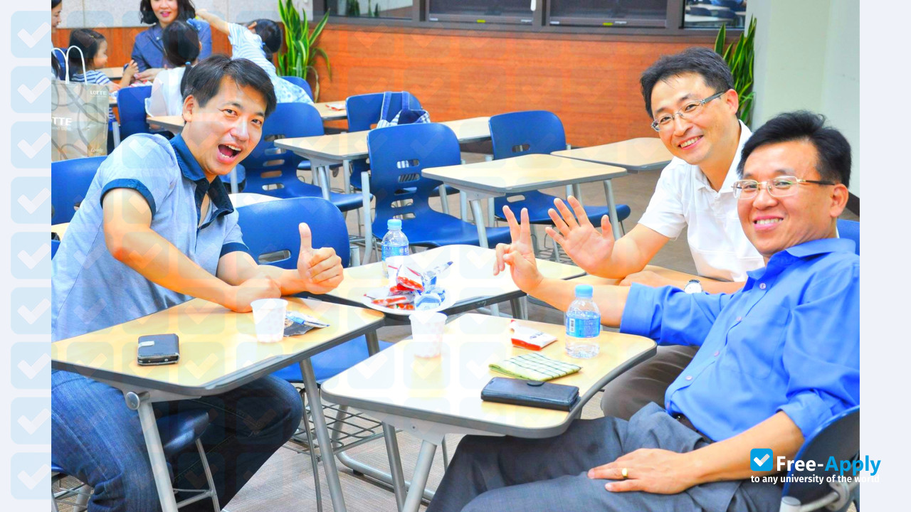 Torch Trinity Graduate School of Theology photo #9