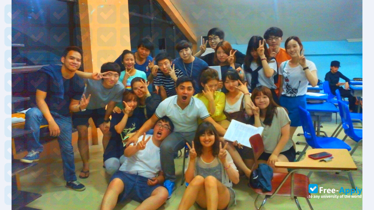 Yong-In Songdam College photo #10