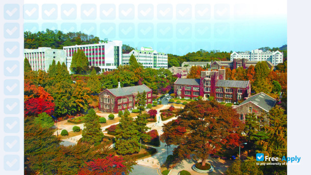 Yonsei University photo #3