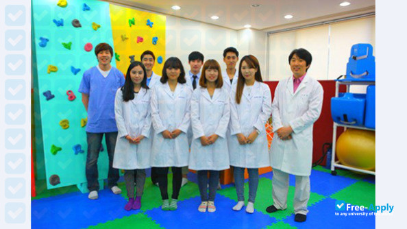 Foto de la Youngdong University #6