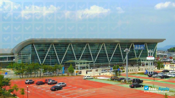 Photo de l’Pohang College #5