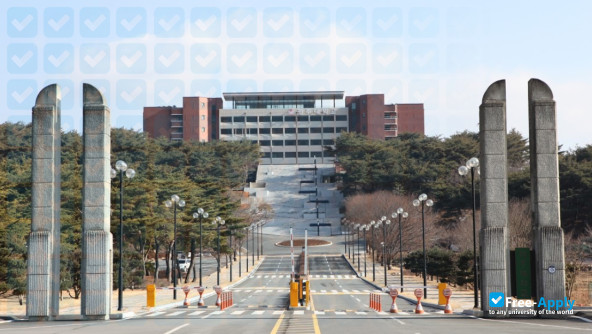 Gyeongju University фотография №8