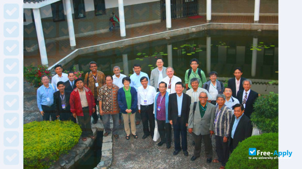 Foto de la Luther Theological University #2