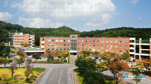 Photo de l’Gangneung-Wonju National University (Kangnung Wonju) #5