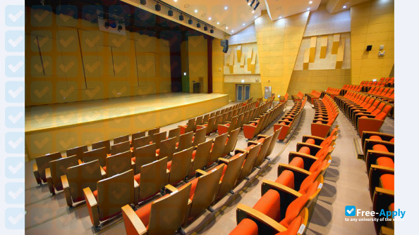 Gangneung-Wonju National University (Kangnung Wonju) photo