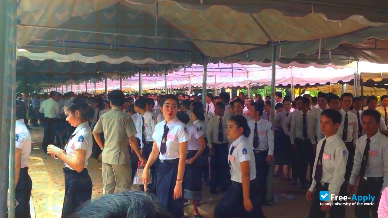 Photo de l’National University of Laos #4