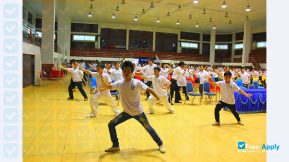 Photo de l’National University of Laos #3