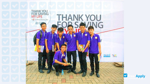 Foto de la University of Health Sciences Lao #5