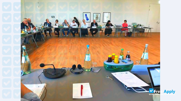 Foto de la Latvian Christian Academy #3