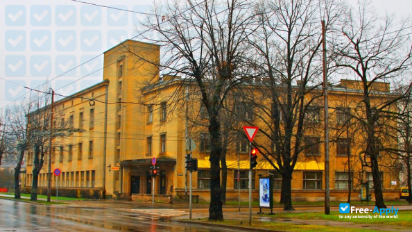 Riga Stradins University Red Cross Medical College photo #3
