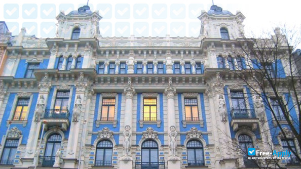 Stockholm School of Economics in Riga photo #9