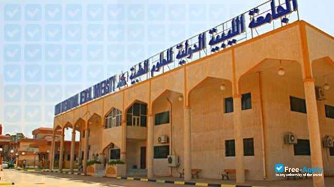 Photo de l’Libyan International Medical University #6