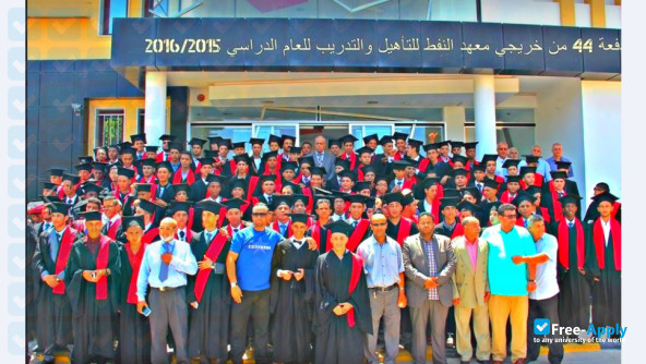 Foto de la Petroleum Training and Qualifying Institute #6