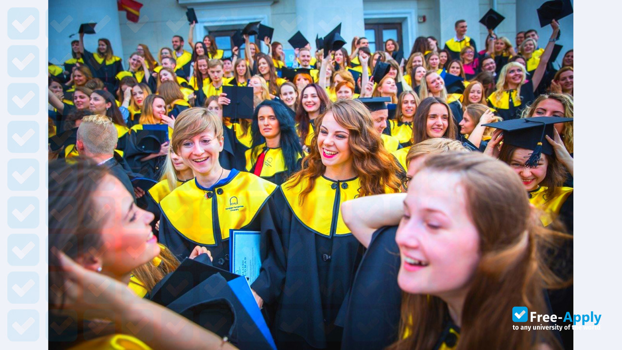 Foto de la European Humanities University #10