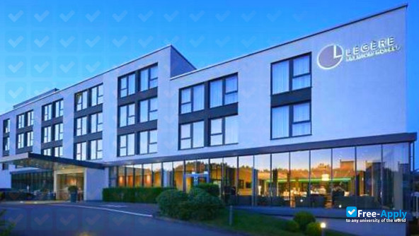 Institut Universitaire International Luxembourg