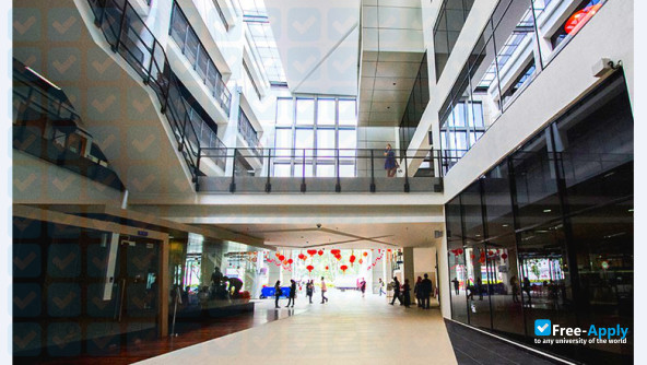 Foto de la KDU University College #12