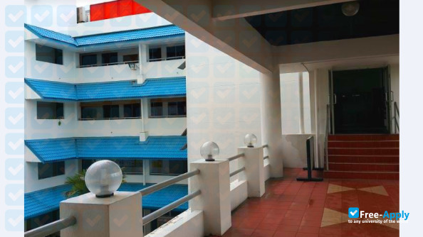 New Era University College photo #2