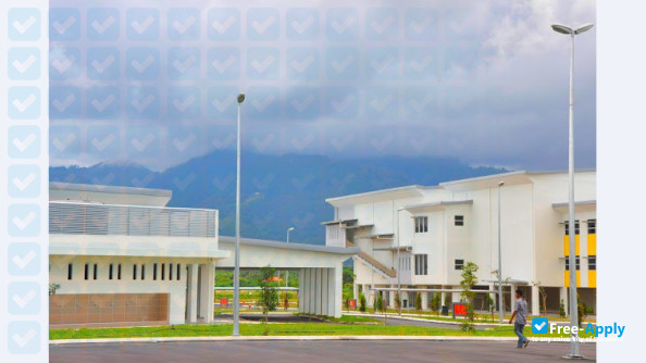 Photo de l’Politeknik Balik Pulau #1