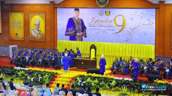 Foto de la Sultan Azlan Shah University #9