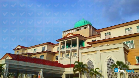 Foto de la Sultan Azlan Shah University #7