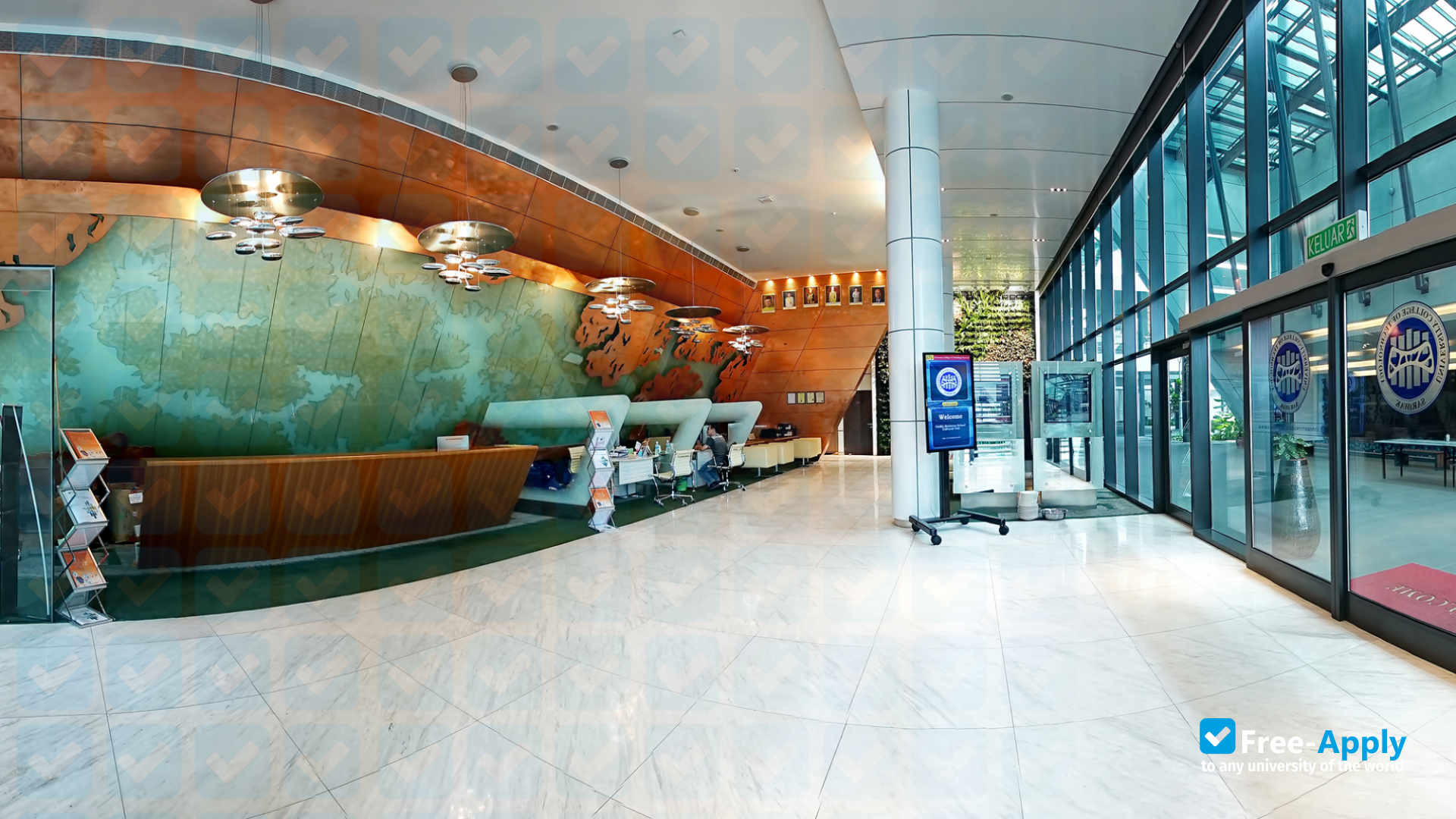 University of Technology Sarawak photo #16