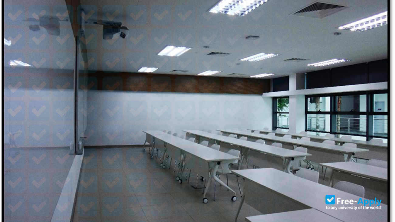 University of Technology Sarawak photo #23