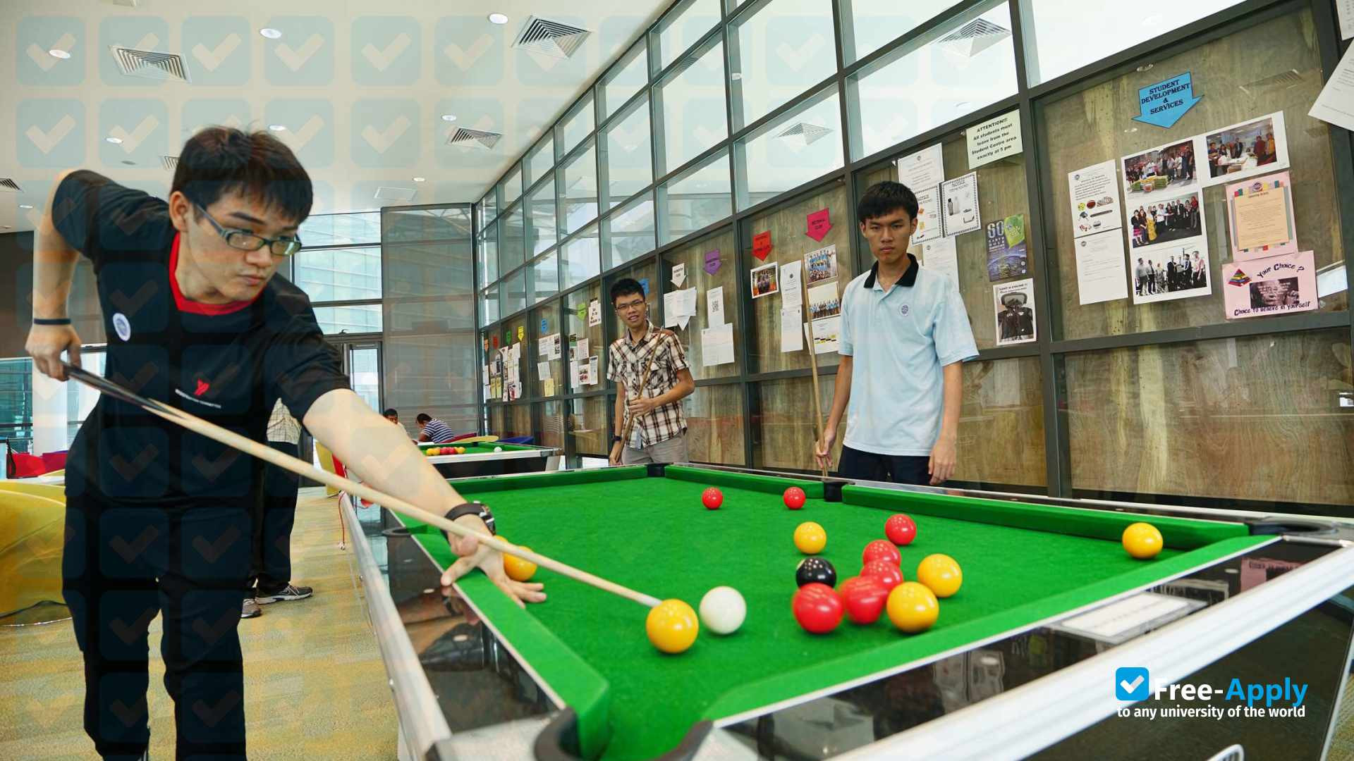 University of Technology Sarawak photo #20