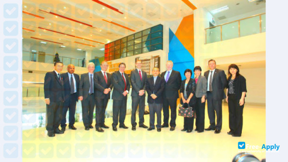 Photo de l’Tunku International University #4