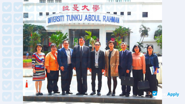 Photo de l’Tunku International University #5
