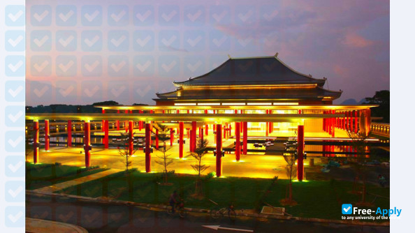 Foto de la Tunku Abdul Rahman University #2