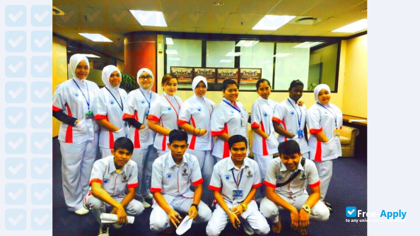 Photo de l’International University College Of Arts and Science #1