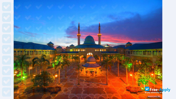 Foto de la International Islamic University Malaysia #13