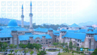Miniatura de la International Islamic University Malaysia #3