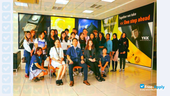 Foto de la Raffles University Iskandar #3