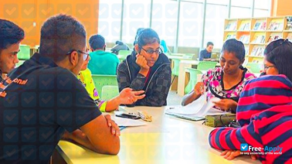 Foto de la Manipal International University #8